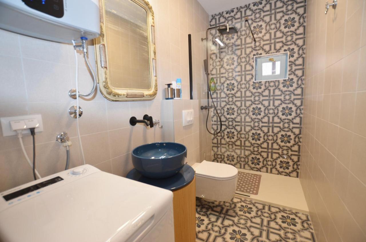 Leone Sea View Apartment Rovinj Exteriör bild